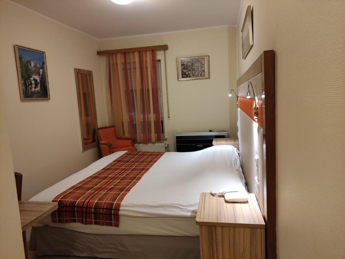 Hotel-Restaurant Gulliver Bascharage Kültér fotó