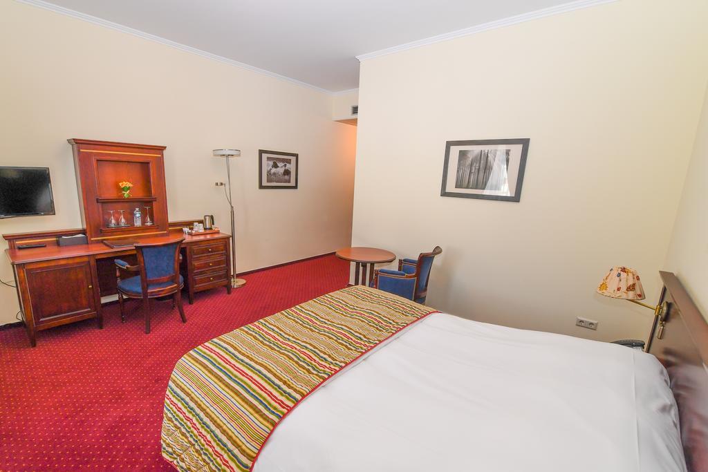 Hotel-Restaurant Gulliver Bascharage Kültér fotó